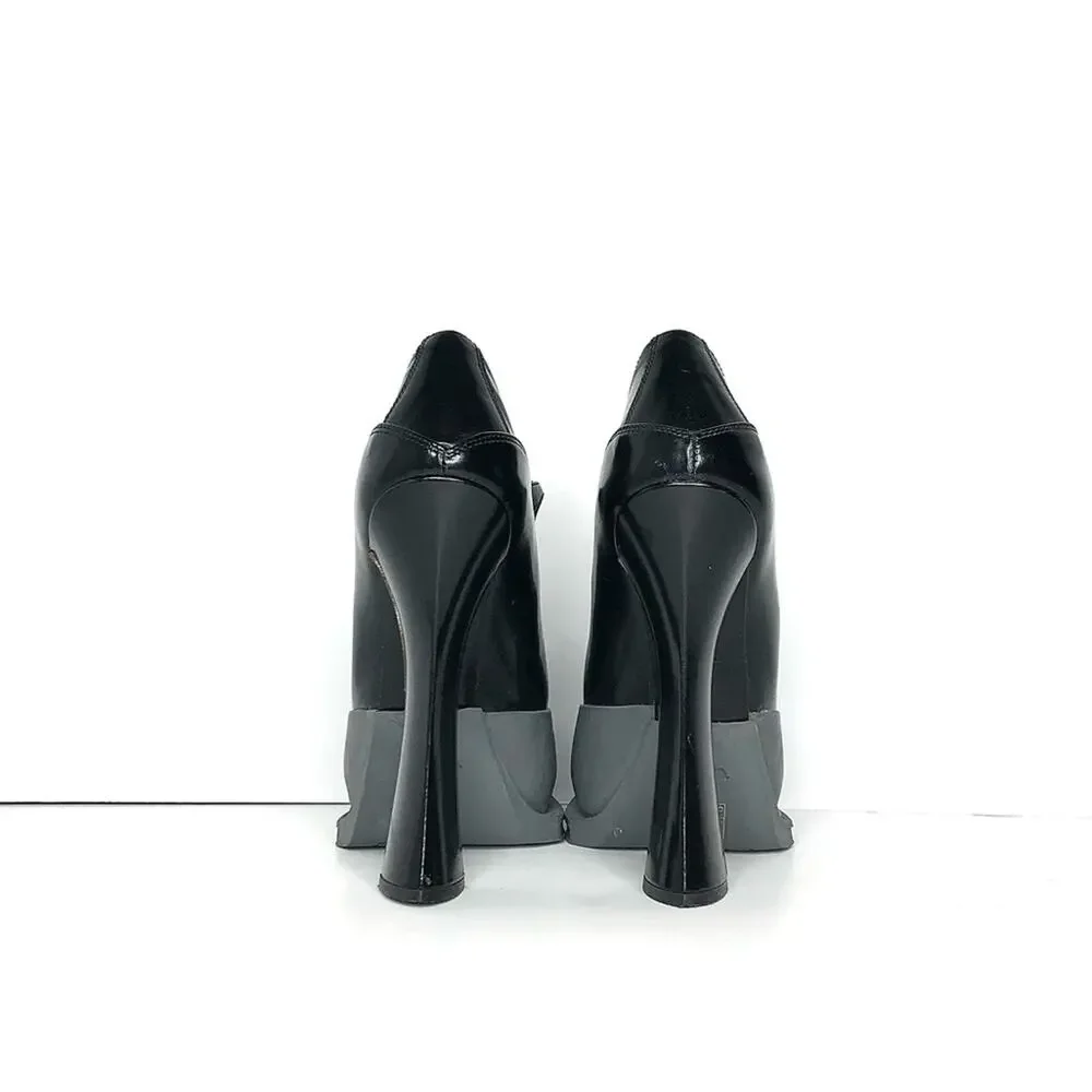 Prada AW2012 Runway Moira Rose Maryjane Rubber Cap Toe Heeled Pumps 38.5